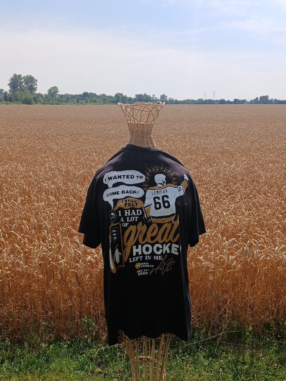 Black Molson Canadian Hockey Graphic Tee - 'Lemieux 66'